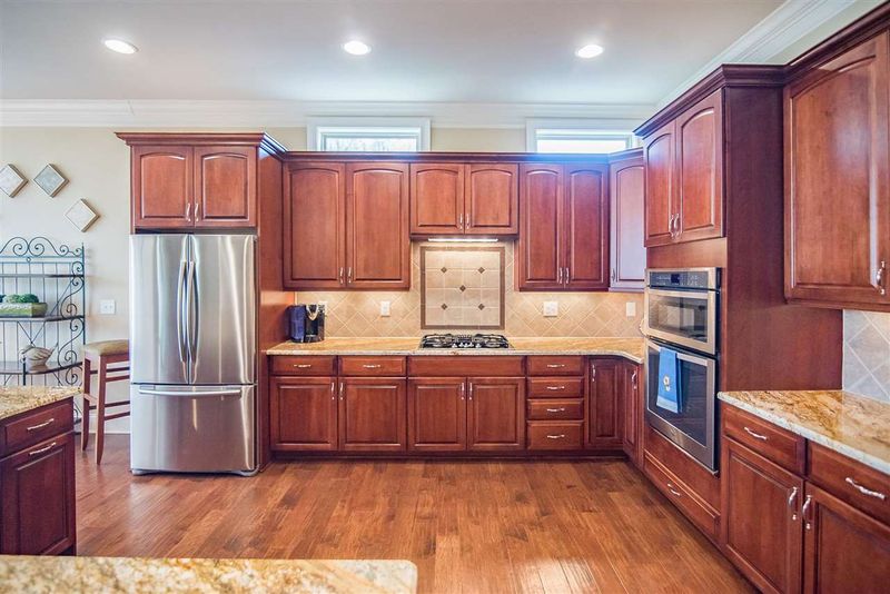 7332 Dunsany Ct, Wake Forest, NC 27587