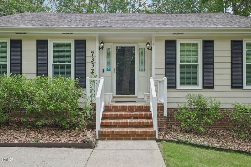 7332 Mill Ridge Rd, Raleigh, NC 27613