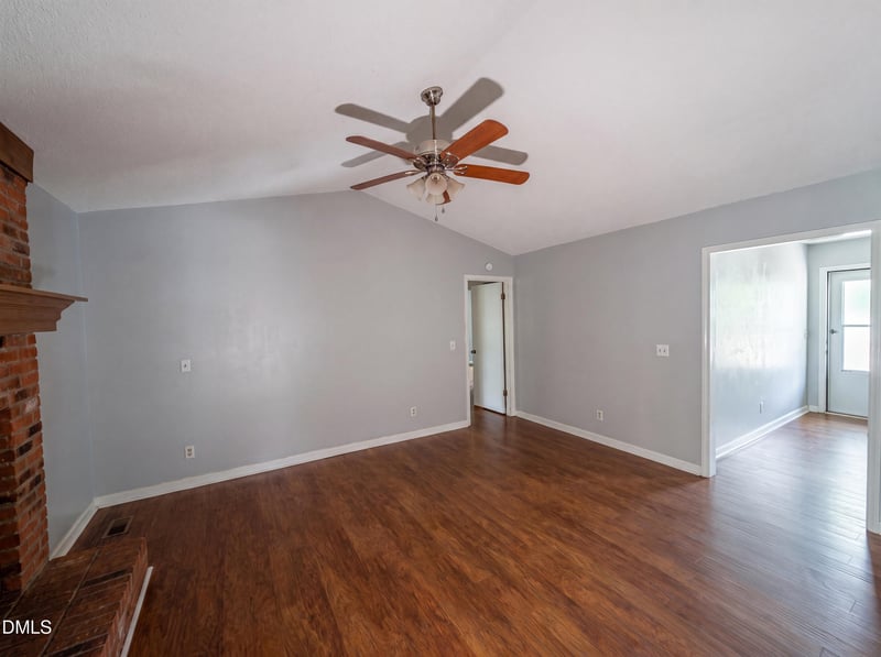 7334 Pebblebrook Dr, Fayetteville, NC 28314
