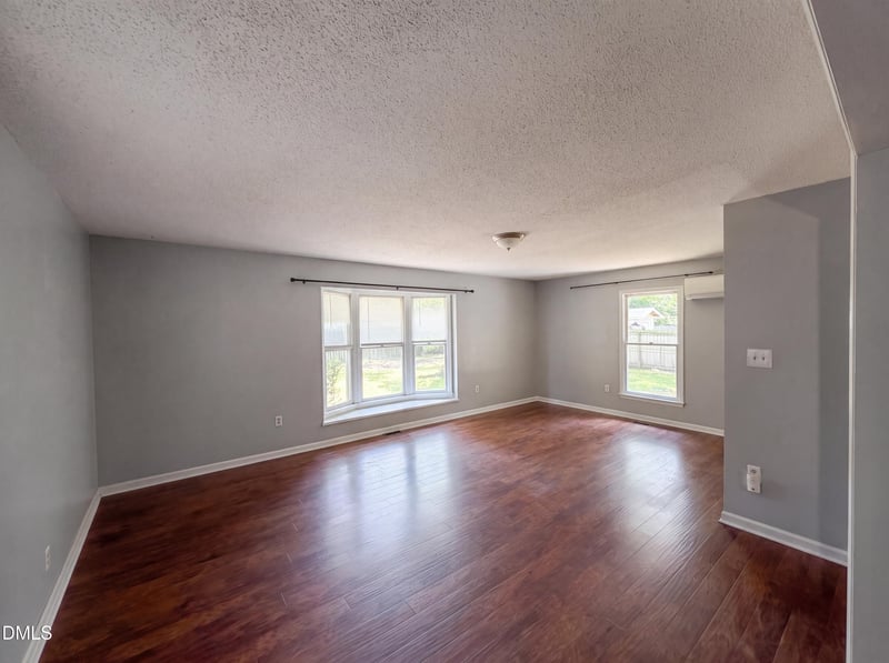 7334 Pebblebrook Dr, Fayetteville, NC 28314