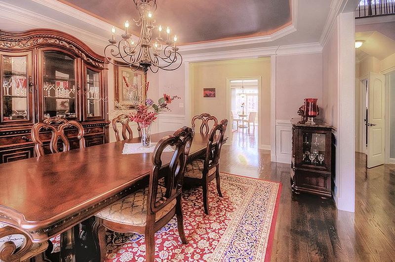 7337 Sextons Creek Dr, Raleigh, NC 27614