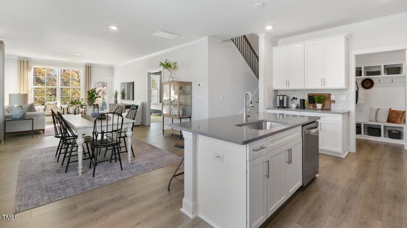 734 Apple Churn Dr, Fuquay Varina, NC 27526