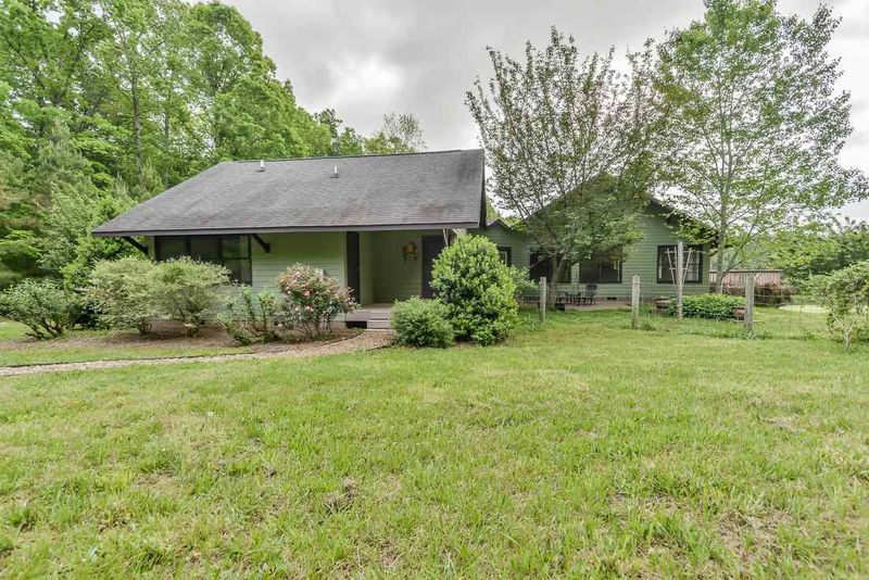 734 Joseph Ct, Hillsborough, NC 27278