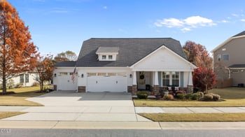 734 Kerr Lake Dr, Fuquay Varina, NC 27526