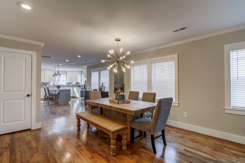 734 Quarry St, Raleigh, NC 27601