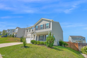 734 Rolling Creek Cir, Clayton, NC 27520