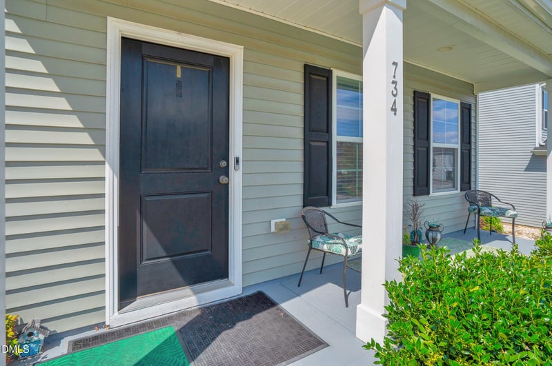 734 Rolling Creek Cir, Clayton, NC 27520