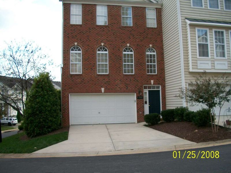 7341 Doverton Ct, Raleigh, NC 27615