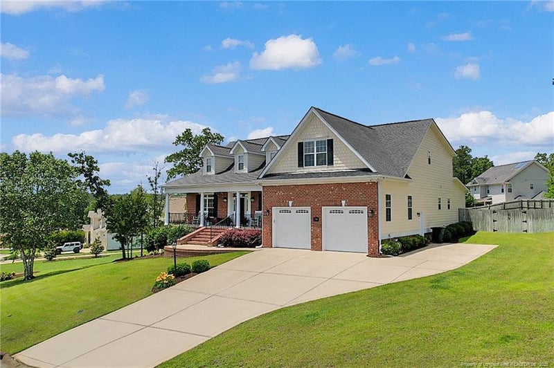 7344 Mariners Landing Dr, Fayetteville, NC 28306