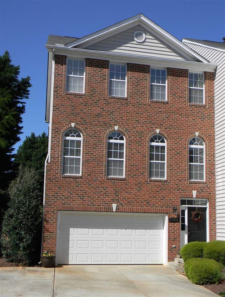 7348 Doverton Ct, Raleigh, NC 27615