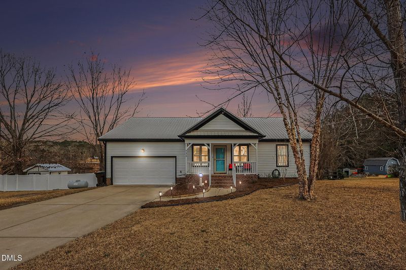 735 Cross Link Dr, Angier, NC 27501