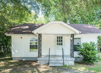 735 Everett St, Burlington, NC 27215