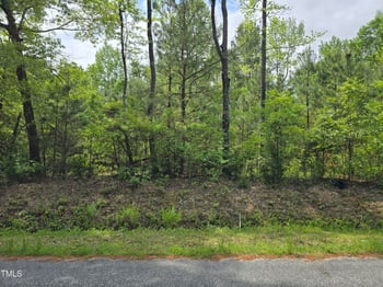 735 Old Williams Rd, Four Oaks, NC 27524