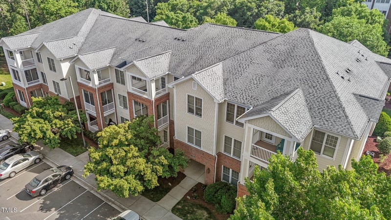735 Portstewart Dr, Cary, NC 27519