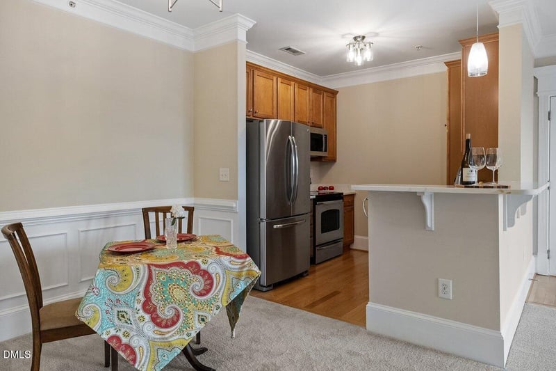 735 Portstewart Dr, Cary, NC 27519