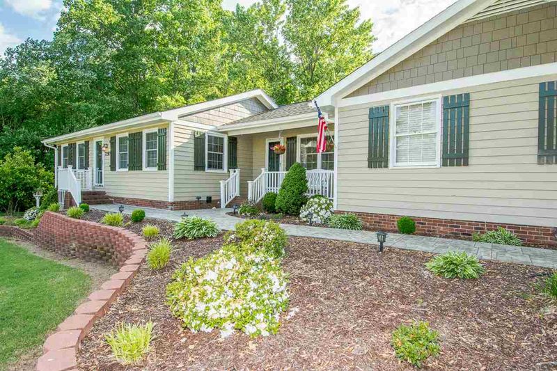 7350 White Oak Rd, Garner, NC 27529