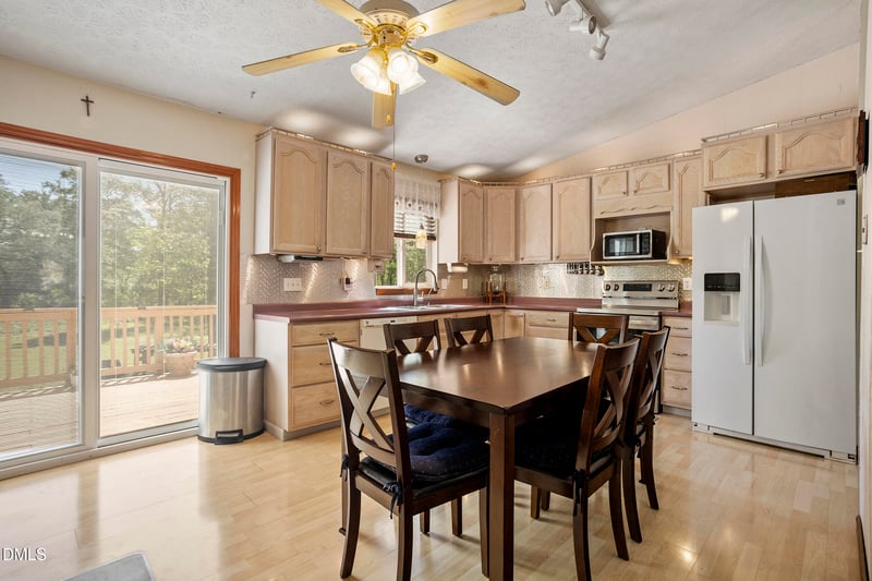 7356 Berkshire Downs Dr, Raleigh, NC 27616