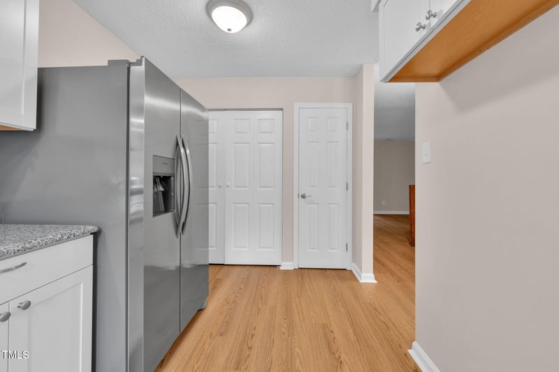 7359 Sandy Creek Dr, Raleigh, NC 27615