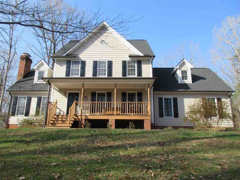 736 Baker Ct, Haw River, NC 27258