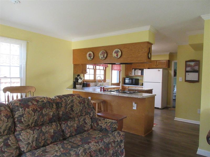 736 Baker Ct, Haw River, NC 27258