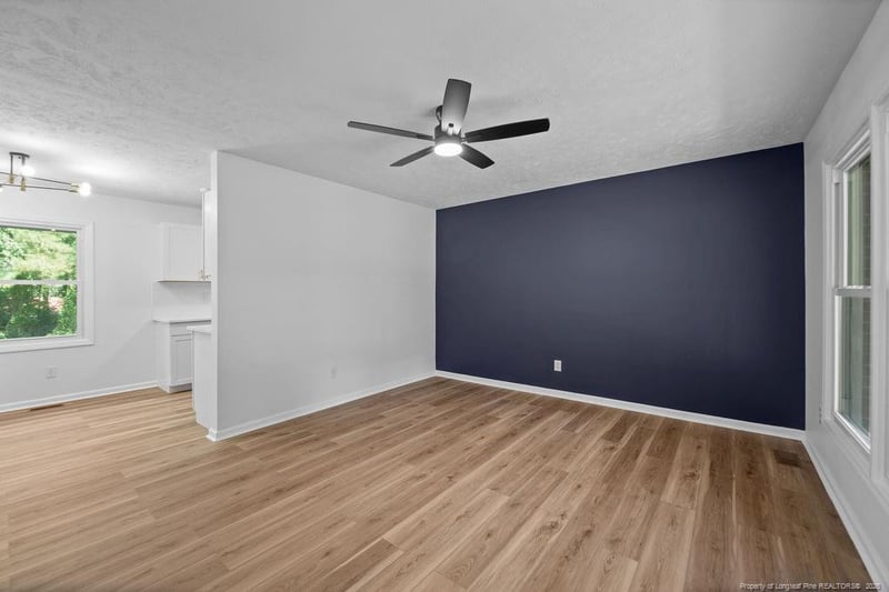 736 Burgoyne Dr, Fayetteville, NC 28314
