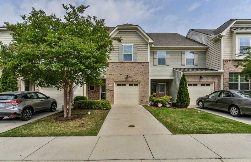 736 Davenbury Way, Cary, NC 27513