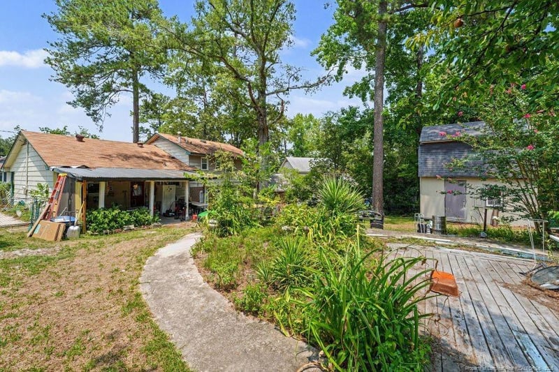 736 Rockwood Dr, Fayetteville, NC 28311