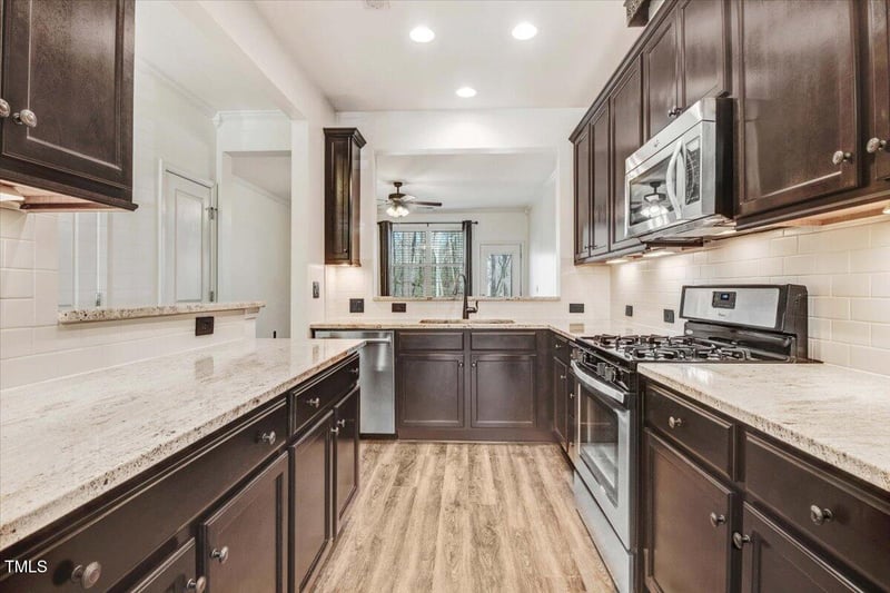 736 Wickham Ridge Rd, Apex, NC 27539