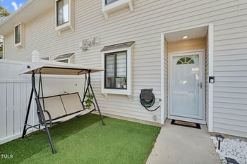 7365 Sandy Creek Dr, Raleigh, NC 27615