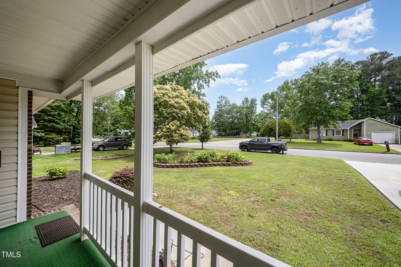 7368 Ryan St, Fayetteville, NC 28314