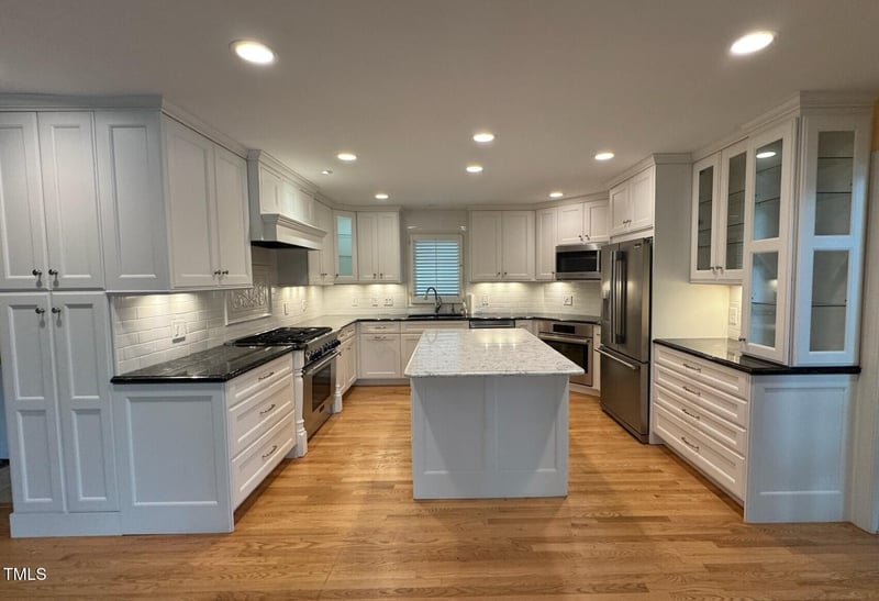 737 Crabtree Crossing Pw, Cary, NC 27513