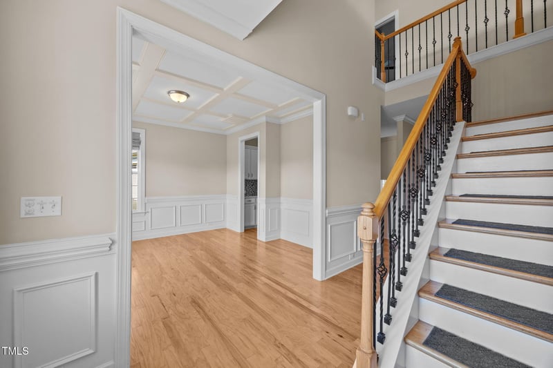 737 Kerr Lake Dr, Fuquay Varina, NC 27526