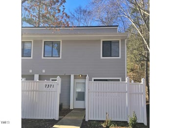 7371 Sandy Creek Dr, Raleigh, NC 27615