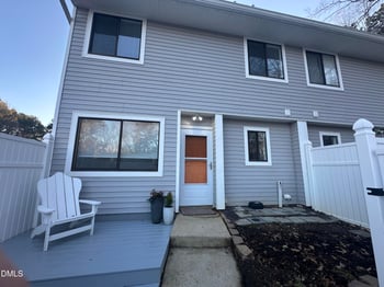 7377 Sandy Creek Dr, Raleigh, NC 27615