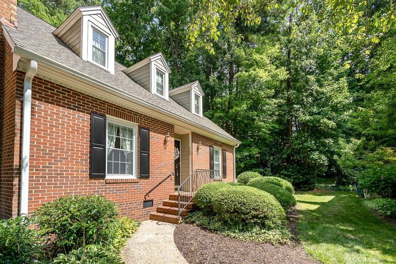 738 Weathergreen Dr, Raleigh, NC 27615
