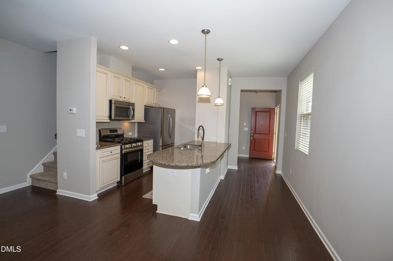 738 Wickham Ridge Rd, Apex, NC 27539