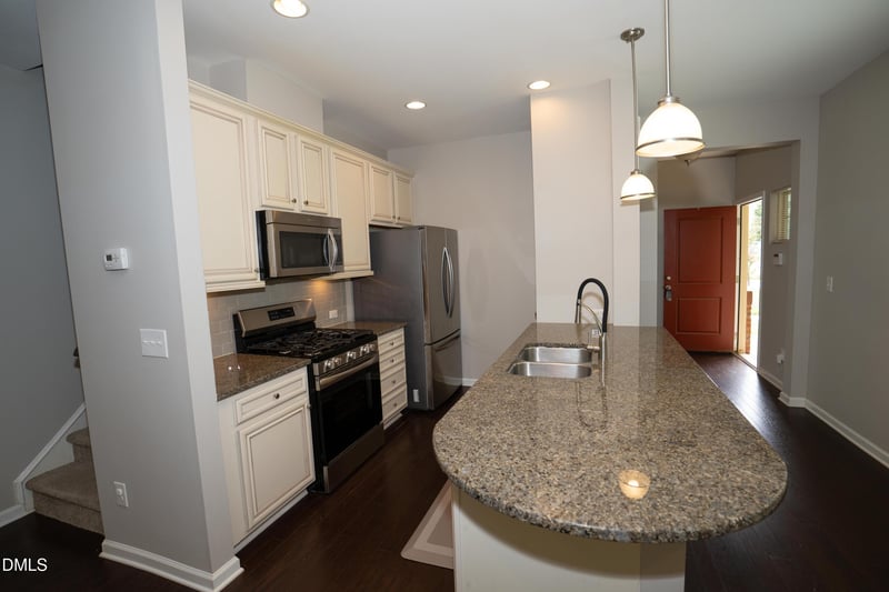 738 Wickham Ridge Rd, Apex, NC 27539