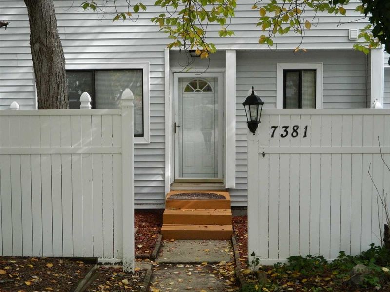 7381 Sandy Creek Dr #5, Raleigh, NC 27615