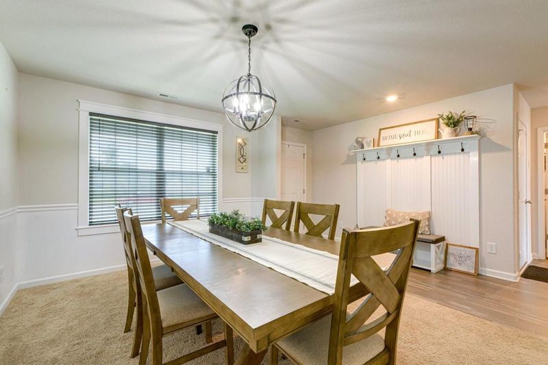739 Avery Pond Dr, Fuquay Varina, NC 27526