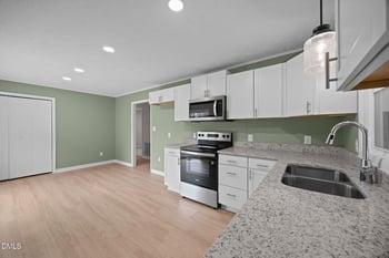 739 Carolina Dr, Dunn, NC 28334