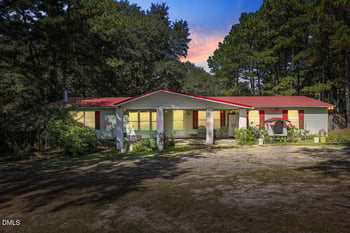 739 Nicole Dr, Sanford, NC 27332