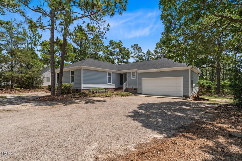 74 Dove Trl, Sanford, NC 27332
