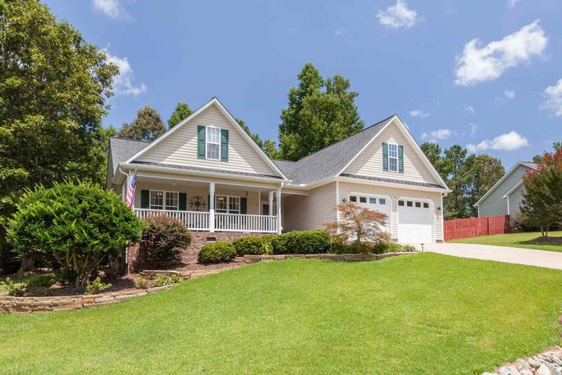 74 Eagle Pointe Ln, Clayton, NC 27520