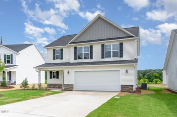 74 Emily Gardens Dr, Selma, NC 27576