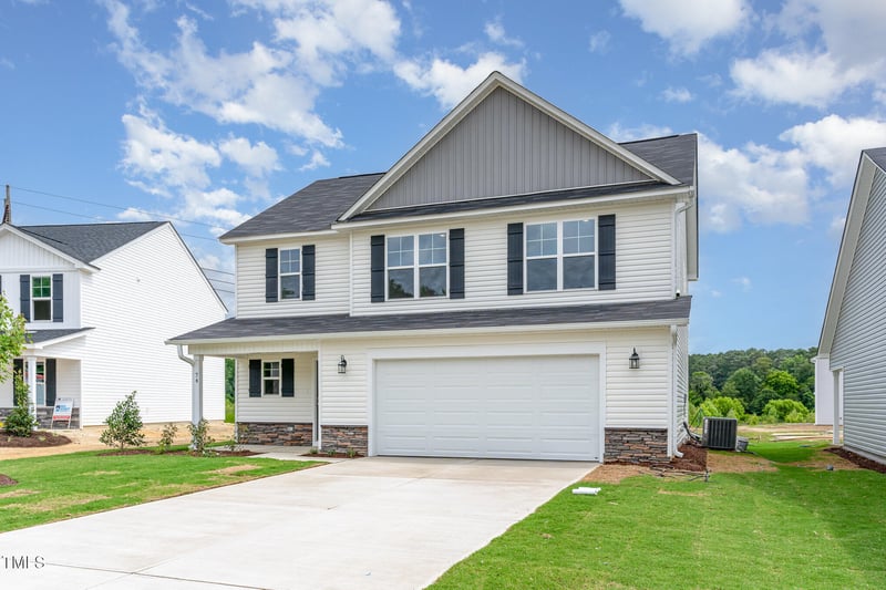 74 Emily Gardens Dr, Selma, NC 27576