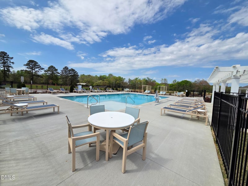 74 Floating Bridge Trl, Lillington, NC 27546