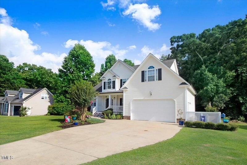 74 Fountain Dr, Clayton, NC 27520
