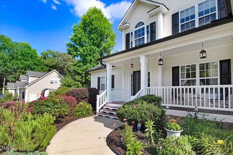 74 Fountain Dr, Clayton, NC 27520