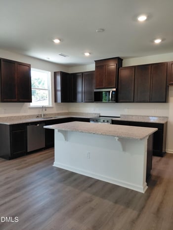 74 Matthew Meadow Ln, Lillington, NC 27546