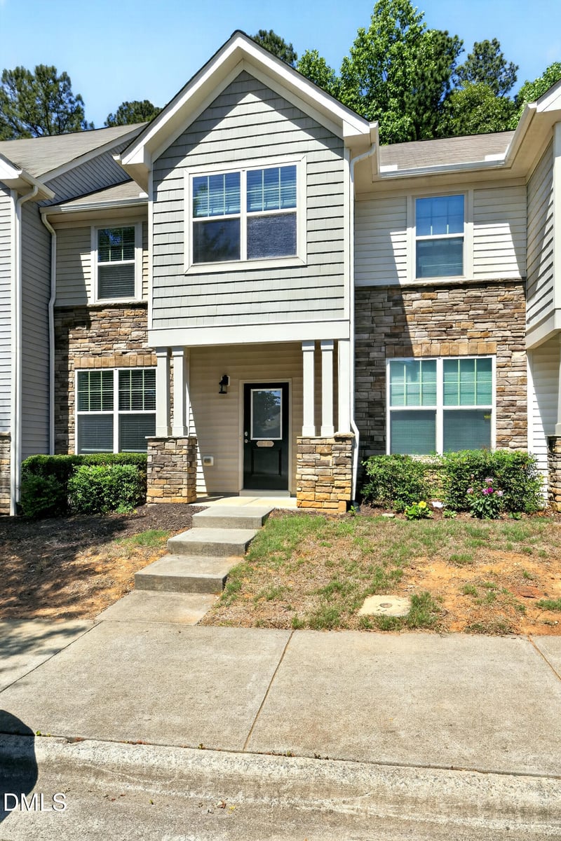 74 Pocono Dr, Durham, NC 27705